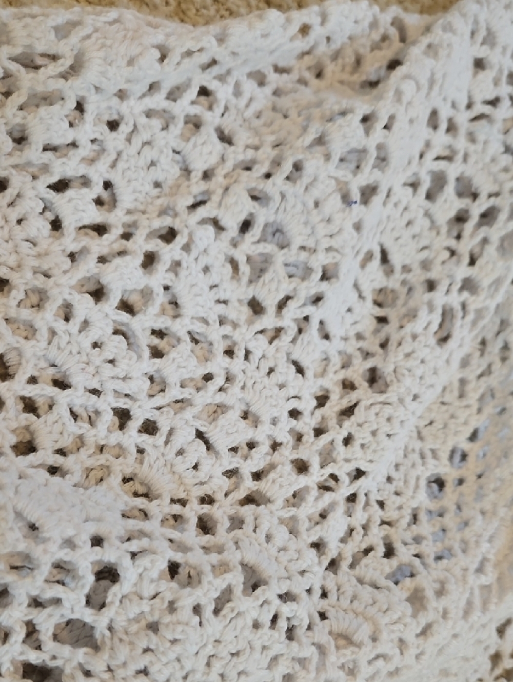 Liz Claiborne White Open Crochet Cardigan - Picture 3 of 4